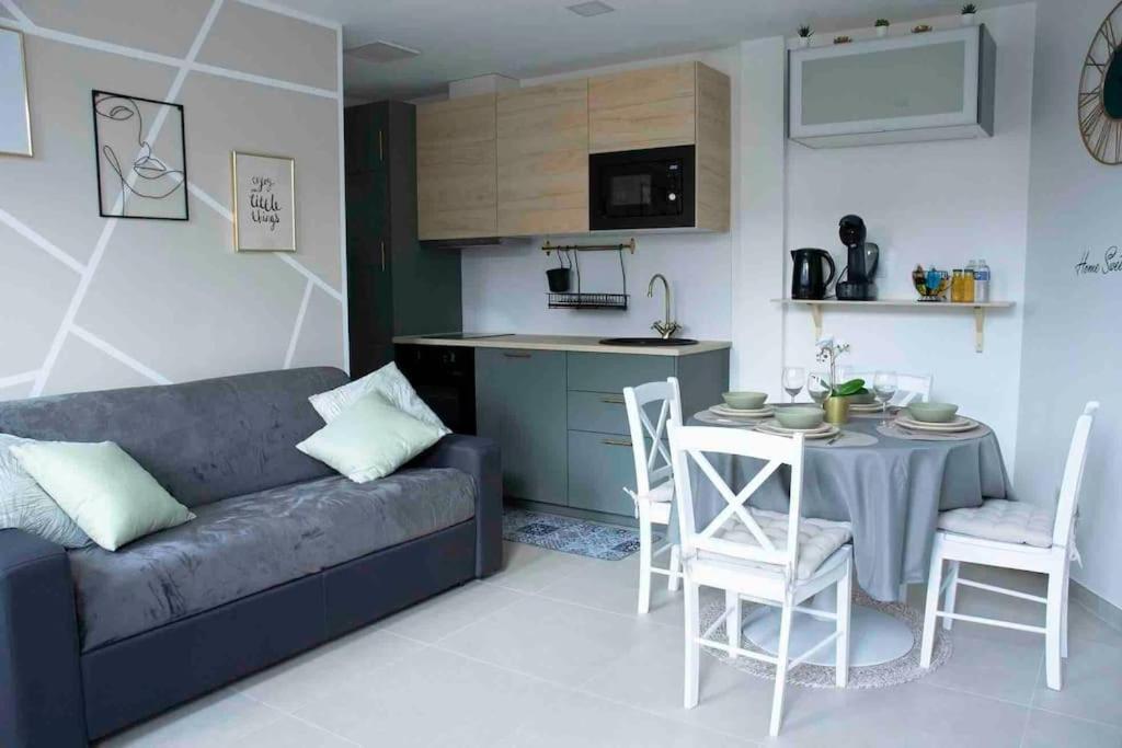 Appartement 5Min Aeroport Cdg Le Mesnil-Amelot Luaran gambar